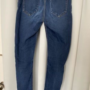 Juniors Stretchy soft jeans